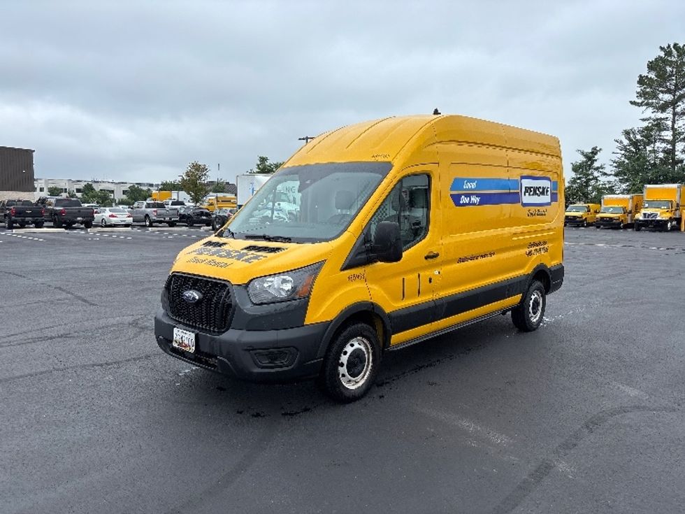 Cargo Van (Panel Van)-Light and Medium Duty Trucks-Ford-2021-Transit 250-Sterling-VA-91,857\n\t\tmiles-$ 30,750 - Image 3