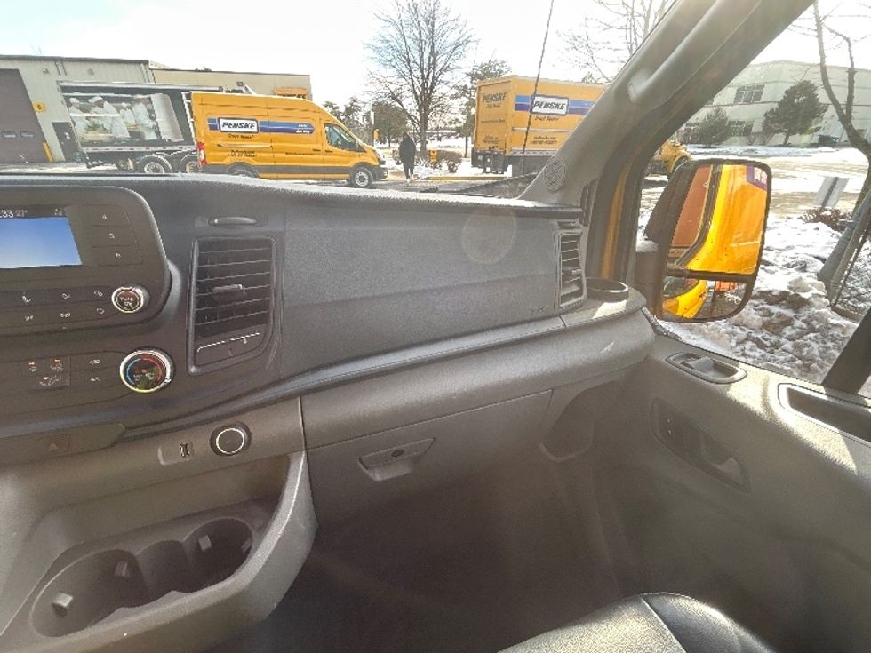 Cargo Van (Panel Van)-Light and Medium Duty Trucks-Ford-2021-Transit 250-Sterling-VA-98,343\n\t\tmiles-$ 34,500 - Image 21