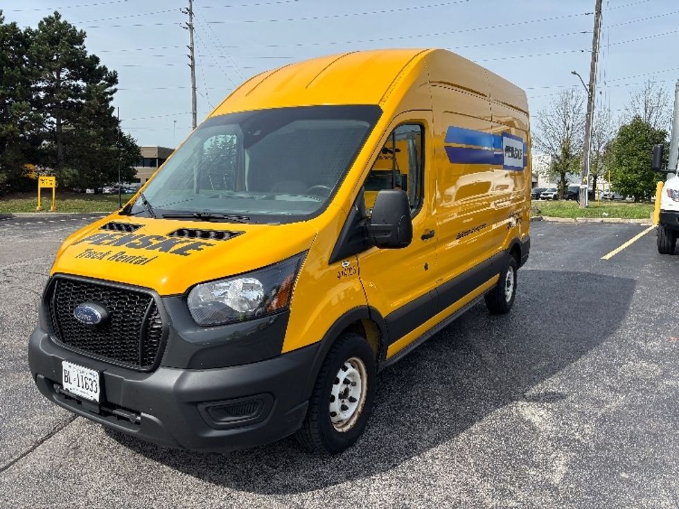 Cargo Van (Panel Van)-Light and Medium Duty Trucks-Ford-2021-Transit 250-Stoney Creek-ON-160,831\n\t\tkm-$ 32,000 - Image 3