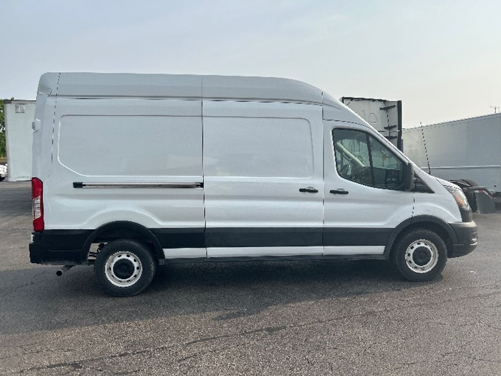 Cargo Van (Panel Van)-Light and Medium Duty Trucks-Ford-2021-Transit 250-Sturtevant-WI-51,655\n\t\tmiles-$ 36,750 - Image 14