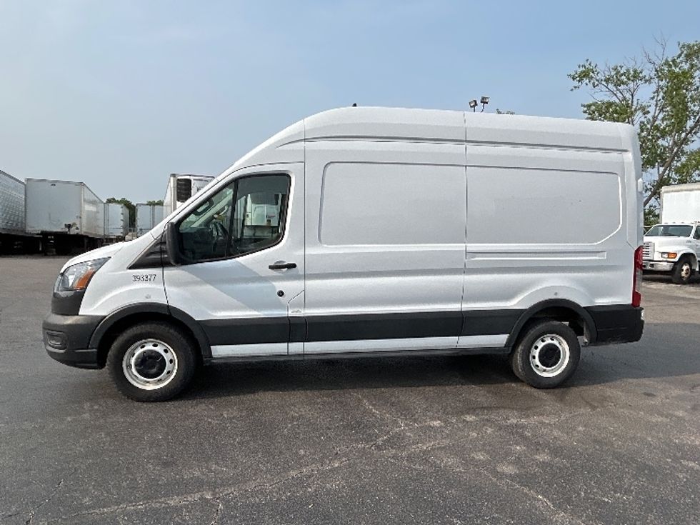 Cargo Van (Panel Van)-Light and Medium Duty Trucks-Ford-2021-Transit 250-Sturtevant-WI-51,655\n\t\tmiles-$ 36,750 - Image 4