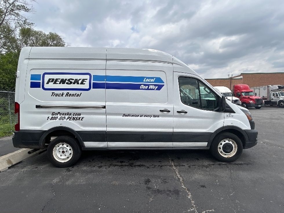 Cargo Van (Panel Van)-Light and Medium Duty Trucks-Ford-2021-Transit 250-Sturtevant-WI-65,280\n\t\tmiles-$ 35,500 - Image 15