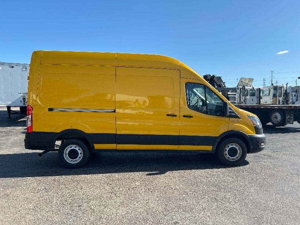 Cargo Van (Panel Van)-Light and Medium Duty Trucks-Ford-2021-Transit 250-Sturtevant-WI-75,222\n\t\tmiles-$ 31,500 - Image 14