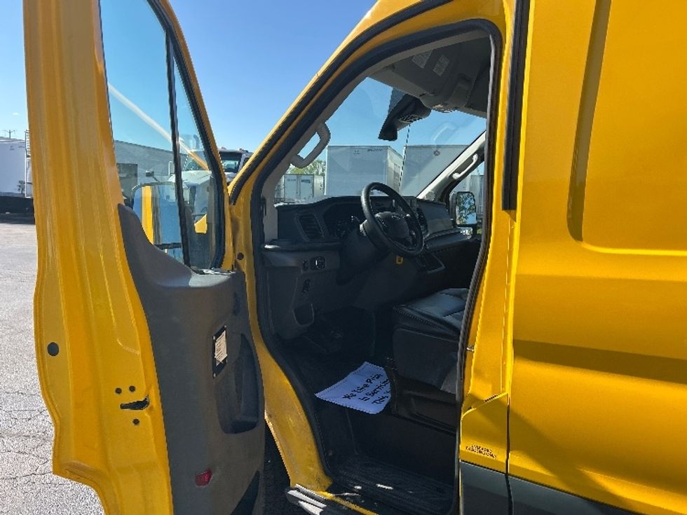 Cargo Van (Panel Van)-Light and Medium Duty Trucks-Ford-2021-Transit 250-Sturtevant-WI-75,222\n\t\tmiles-$ 31,500 - Image 15