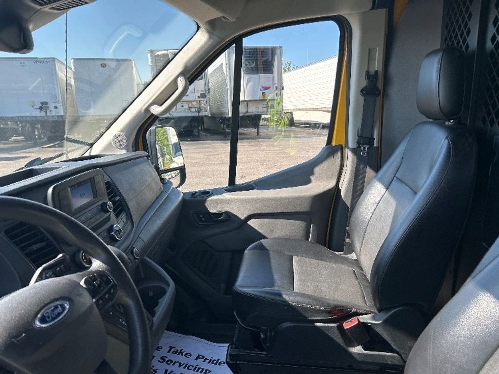 Cargo Van (Panel Van)-Light and Medium Duty Trucks-Ford-2021-Transit 250-Sturtevant-WI-75,222\n\t\tmiles-$ 31,500 - Image 18
