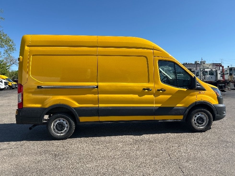 Cargo Van (Panel Van)-Light and Medium Duty Trucks-Ford-2021-Transit 250-Sturtevant-WI-75,524\n\t\tmiles-$ 31,500 - Image 14