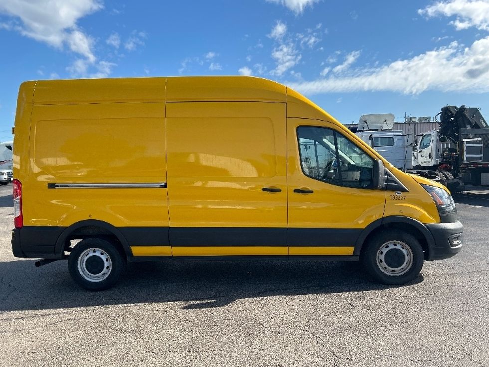 Cargo Van (Panel Van)-Light and Medium Duty Trucks-Ford-2021-Transit 250-Sturtevant-WI-75,541\n\t\tmiles-$ 31,500 - Image 14