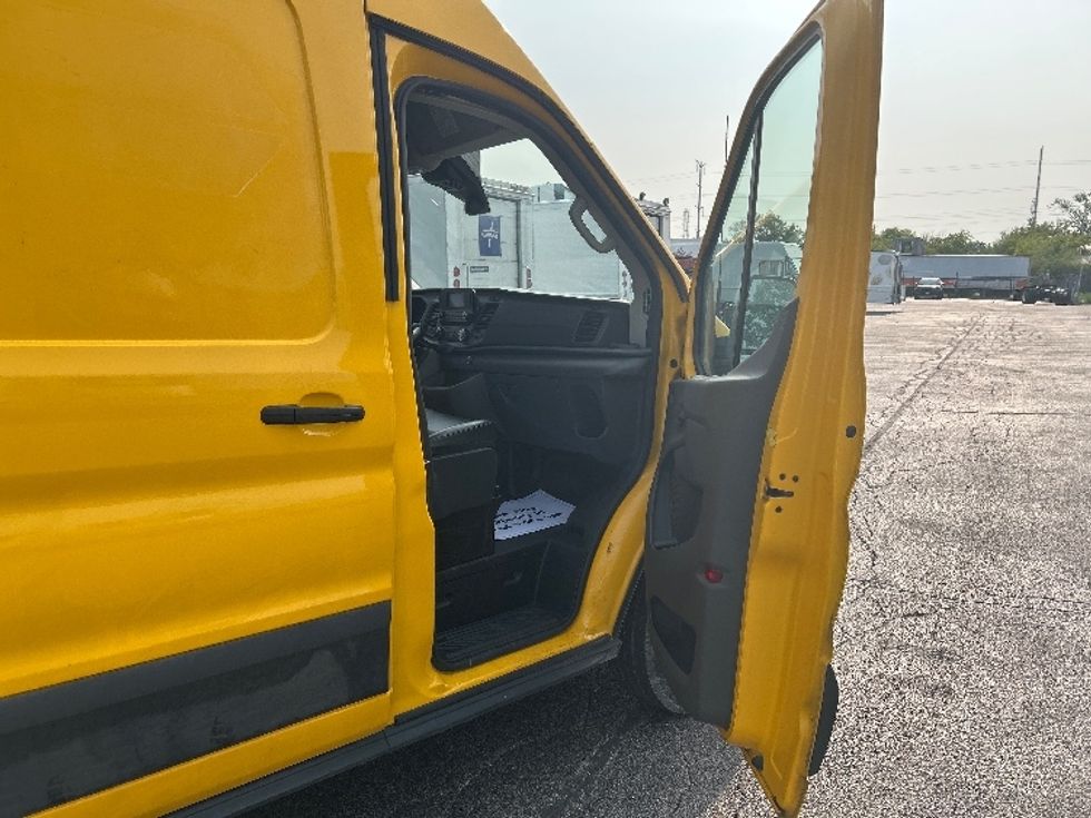 Cargo Van (Panel Van)-Light and Medium Duty Trucks-Ford-2021-Transit 250-Sturtevant-WI-83,710\n\t\tmiles-$ 30,750 - Image 19