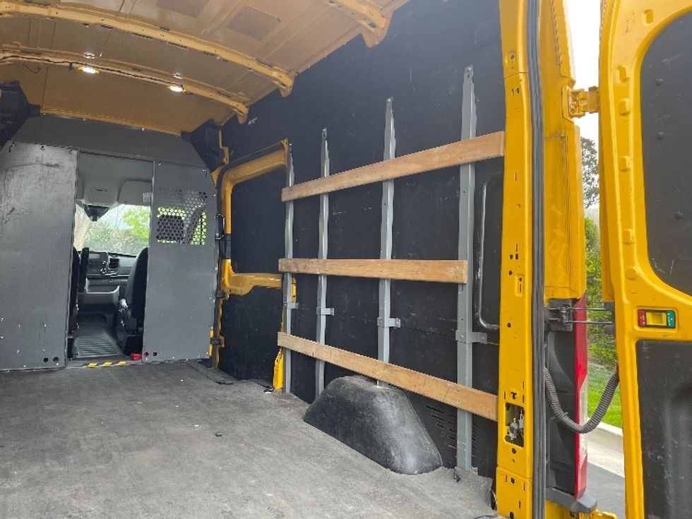 Cargo Van (Panel Van)-Light and Medium Duty Trucks-Ford-2021-Transit 250-Sun Valley-CA-74,808\n\t\tmiles-$ 31,500 - Image 12