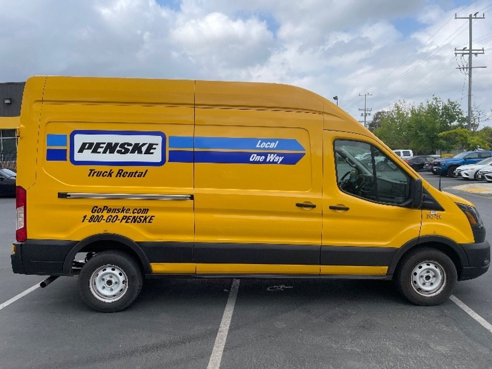 Cargo Van (Panel Van)-Light and Medium Duty Trucks-Ford-2021-Transit 250-Sun Valley-CA-74,808\n\t\tmiles-$ 31,500 - Image 15