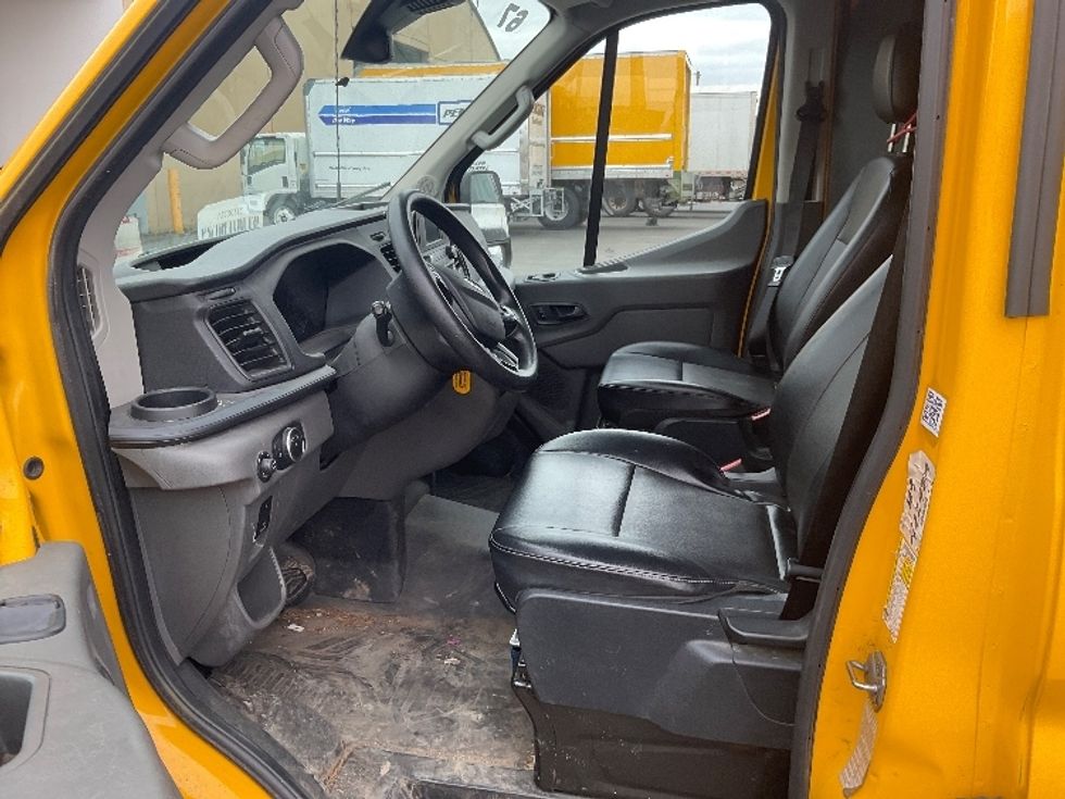 Cargo Van (Panel Van)-Light and Medium Duty Trucks-Ford-2021-Transit 250-Tacoma-WA-82,810\n\t\tmiles-$ 31,750 - Image 16