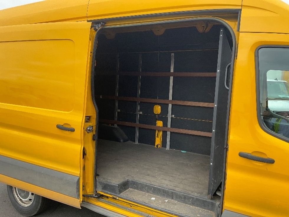 Cargo Van (Panel Van)-Light and Medium Duty Trucks-Ford-2021-Transit 250-Tacoma-WA-82,810\n\t\tmiles-$ 31,750 - Image 24