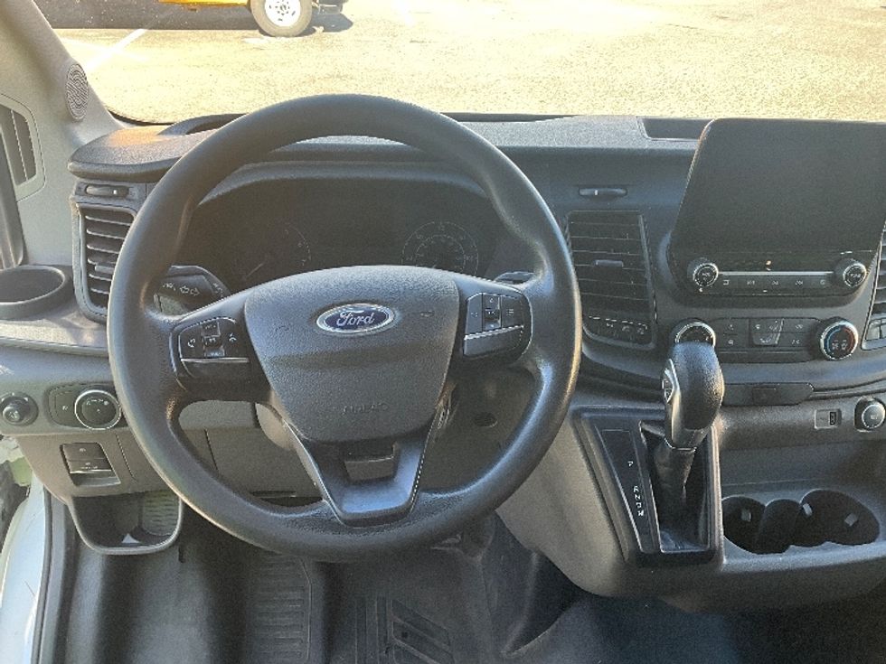 Cargo Van (Panel Van)-Light and Medium Duty Trucks-Ford-2021-Transit 250-Tacoma-WA-89,557\n\t\tmiles-$ 35,000 - Image 17