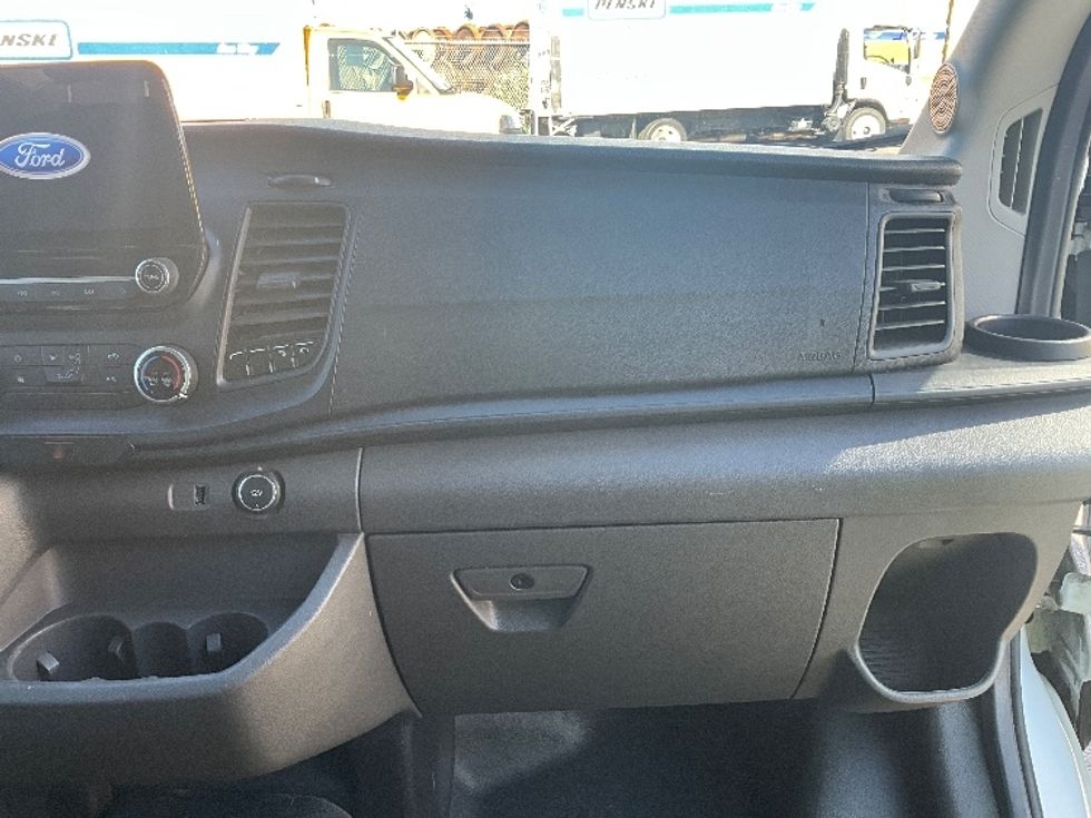 Cargo Van (Panel Van)-Light and Medium Duty Trucks-Ford-2021-Transit 250-Tacoma-WA-89,557\n\t\tmiles-$ 35,000 - Image 20