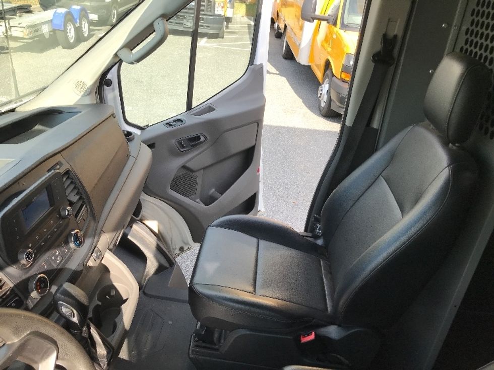 Cargo Van (Panel Van)-Light and Medium Duty Trucks-Ford-2021-Transit 250-Tallahassee-FL-97,826\n\t\tmiles-$ 34,250 - Image 19