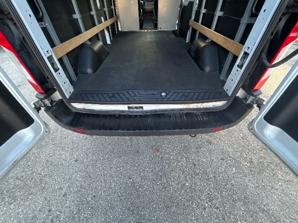 Cargo Van (Panel Van)-Light and Medium Duty Trucks-Ford-2021-Transit 250-Tampa-FL-100,546\n\t\tmiles-$ 33,250 - Image 9