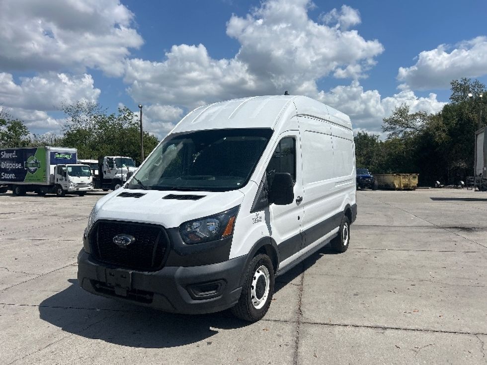 Cargo Van (Panel Van)-Light and Medium Duty Trucks-Ford-2021-Transit 250-Tampa-FL-101,555\n\t\tmiles-$ 33,250 - Image 3
