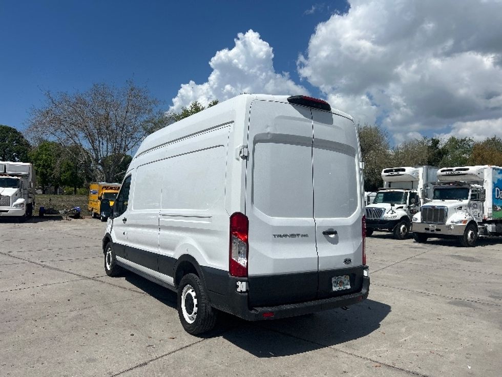 Cargo Van (Panel Van)-Light and Medium Duty Trucks-Ford-2021-Transit 250-Tampa-FL-101,555\n\t\tmiles-$ 33,250 - Image 6