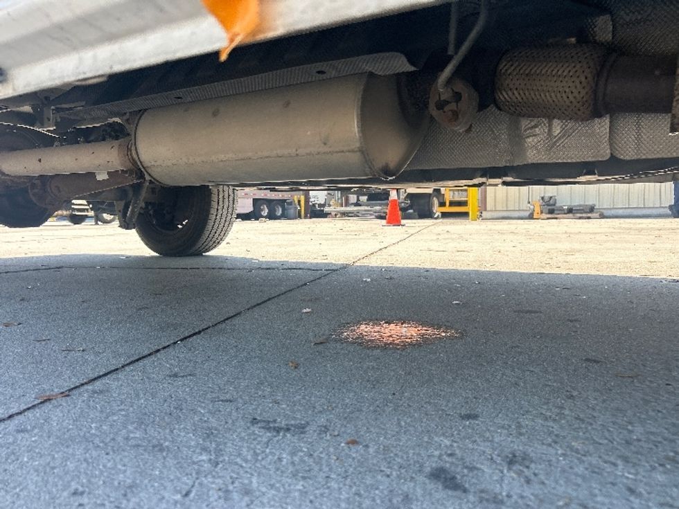 Cargo Van (Panel Van)-Light and Medium Duty Trucks-Ford-2021-Transit 250-Tampa-FL-105,075\n\t\tmiles-$ 33,000 - Image 14