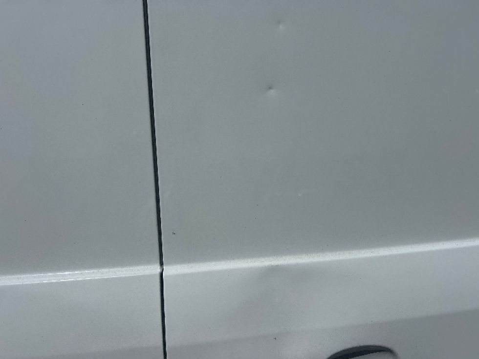 Cargo Van (Panel Van)-Light and Medium Duty Trucks-Ford-2021-Transit 250-Tampa-FL-105,075\n\t\tmiles-$ 33,000 - Image 28