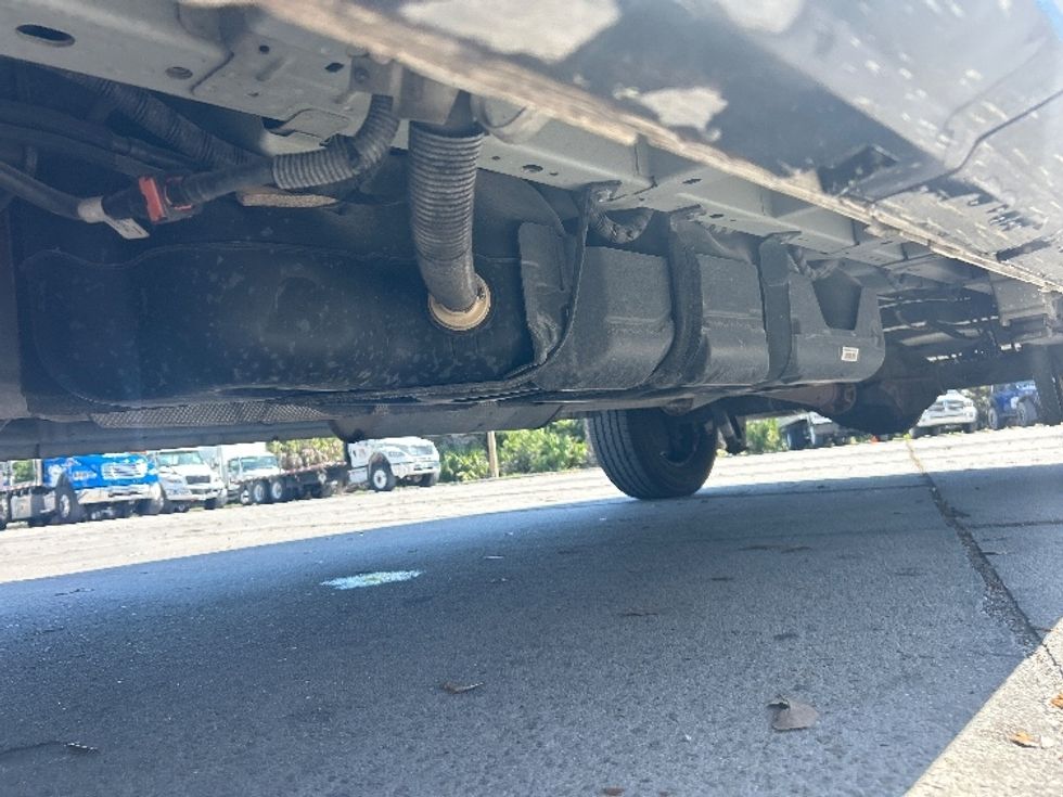 Cargo Van (Panel Van)-Light and Medium Duty Trucks-Ford-2021-Transit 250-Tampa-FL-105,075\n\t\tmiles-$ 33,000 - Image 5