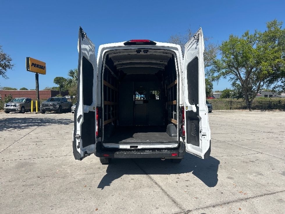 Cargo Van (Panel Van)-Light and Medium Duty Trucks-Ford-2021-Transit 250-Tampa-FL-105,075\n\t\tmiles-$ 33,000 - Image 8