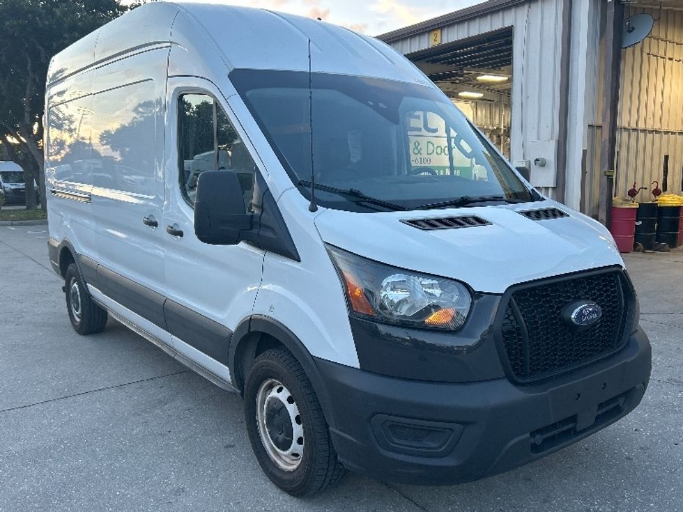Cargo Van (Panel Van)-Light and Medium Duty Trucks-Ford-2021-Transit 250-Tampa-FL-111,133\n\t\tmiles-$ 35,500 - Image 1