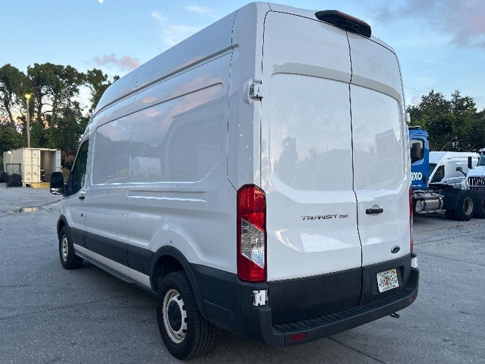 Cargo Van (Panel Van)-Light and Medium Duty Trucks-Ford-2021-Transit 250-Tampa-FL-111,133\n\t\tmiles-$ 35,500 - Image 6