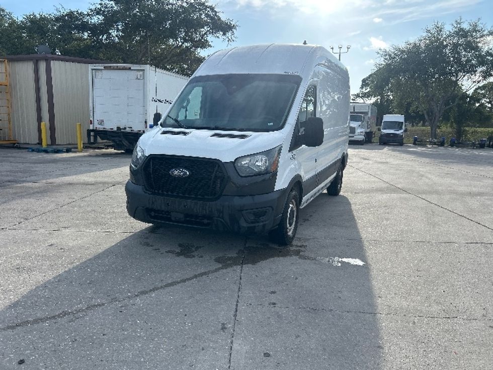 Cargo Van (Panel Van)-Light and Medium Duty Trucks-Ford-2021-Transit 250-Tampa-FL-111,869\n\t\tmiles-$ 35,250 - Image 3