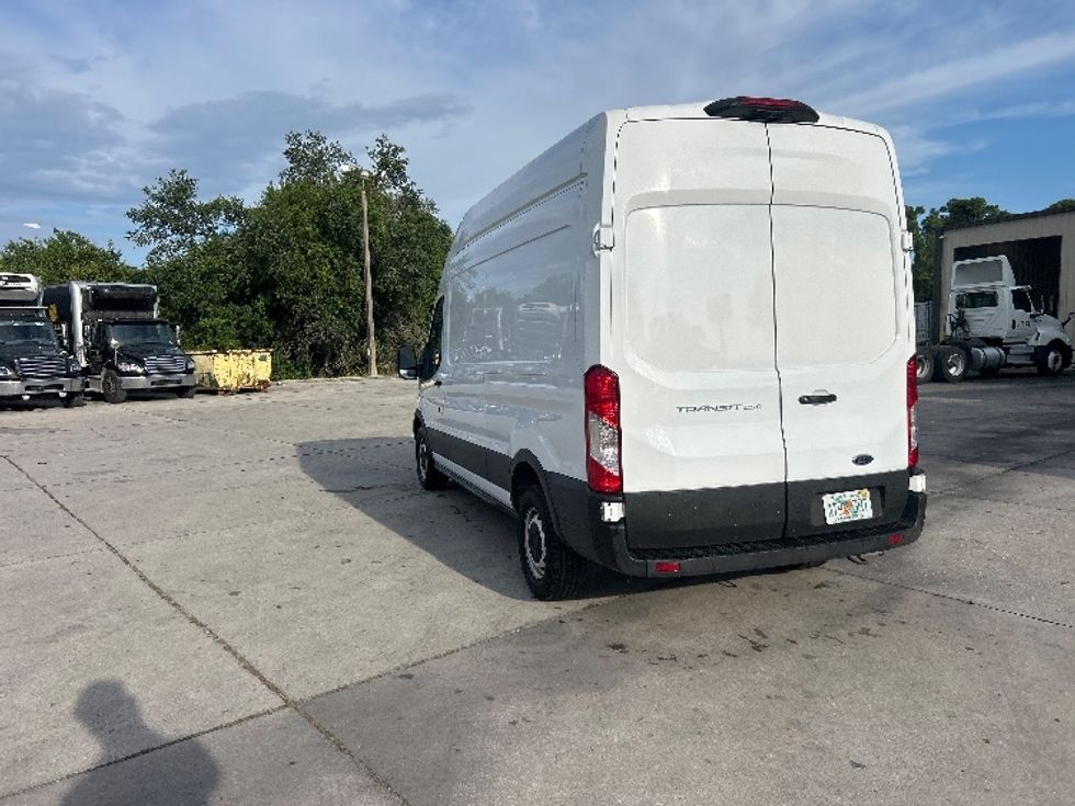 Cargo Van (Panel Van)-Light and Medium Duty Trucks-Ford-2021-Transit 250-Tampa-FL-111,869\n\t\tmiles-$ 35,250 - Image 6