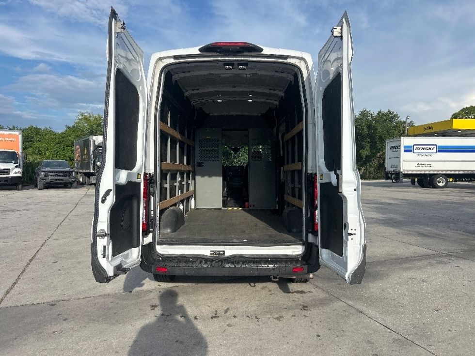 Cargo Van (Panel Van)-Light and Medium Duty Trucks-Ford-2021-Transit 250-Tampa-FL-111,869\n\t\tmiles-$ 35,250 - Image 9