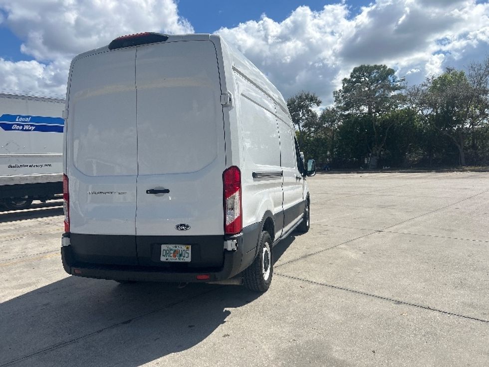 Cargo Van (Panel Van)-Light and Medium Duty Trucks-Ford-2021-Transit 250-Tampa-FL-69,484\n\t\tmiles-$ 36,250 - Image 12