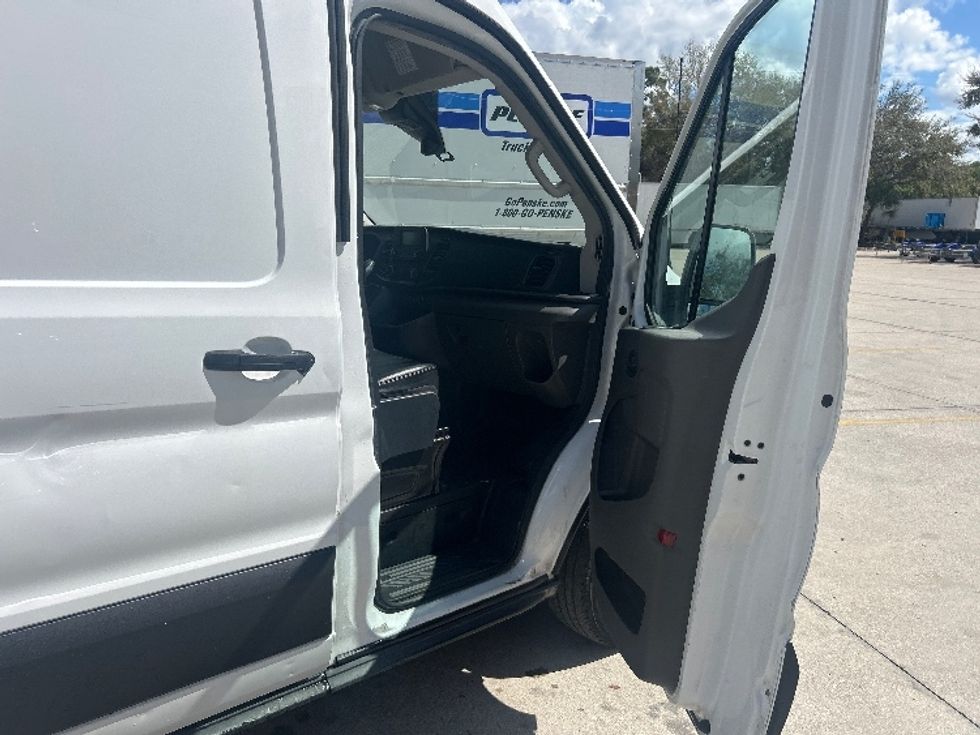 Cargo Van (Panel Van)-Light and Medium Duty Trucks-Ford-2021-Transit 250-Tampa-FL-69,484\n\t\tmiles-$ 36,250 - Image 19