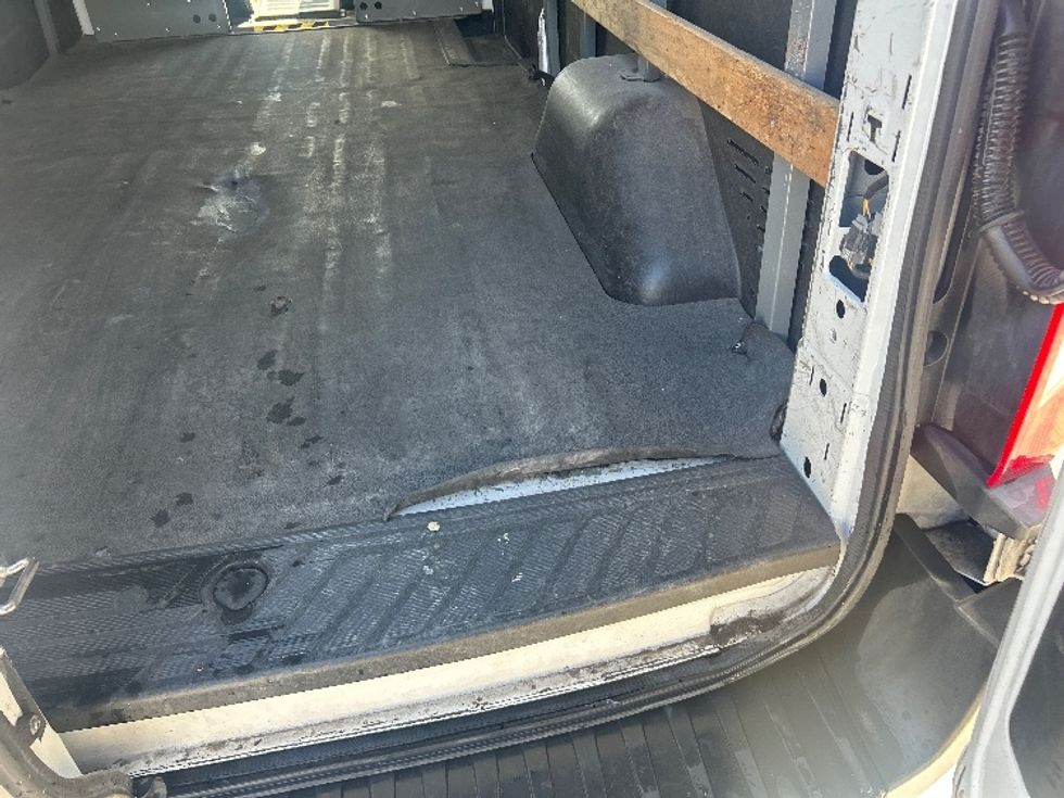 Cargo Van (Panel Van)-Light and Medium Duty Trucks-Ford-2021-Transit 250-Tampa-FL-69,484\n\t\tmiles-$ 36,250 - Image 26