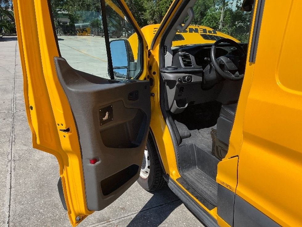 Cargo Van (Panel Van)-Light and Medium Duty Trucks-Ford-2021-Transit 250-Tampa-FL-78,262\n\t\tmiles-$ 31,500 - Image 10