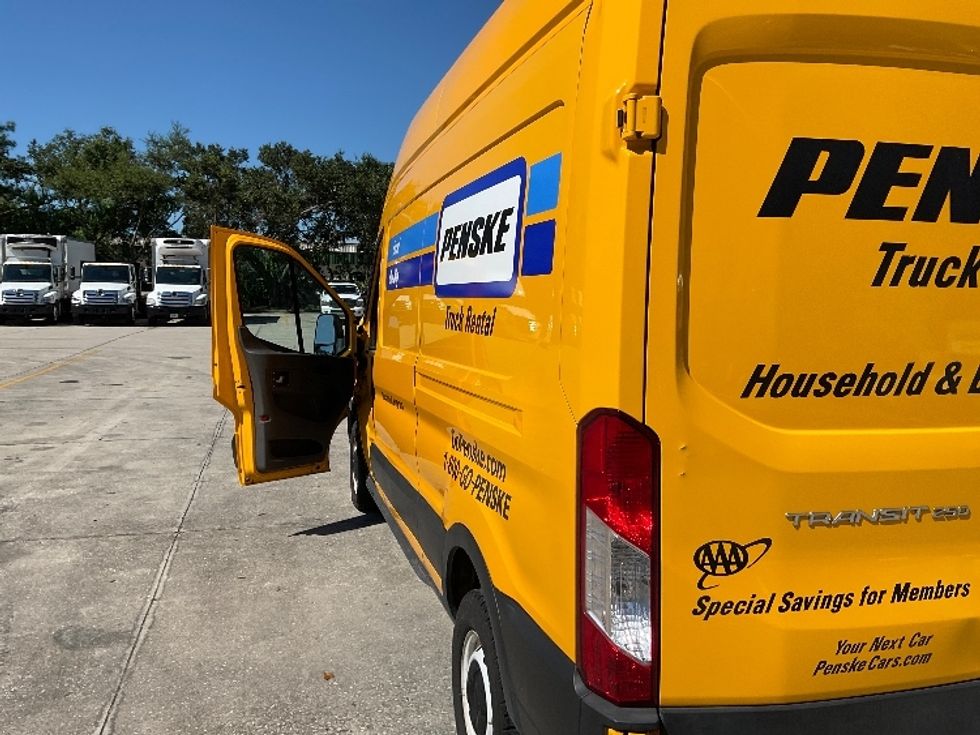 Cargo Van (Panel Van)-Light and Medium Duty Trucks-Ford-2021-Transit 250-Tampa-FL-78,262\n\t\tmiles-$ 31,500 - Image 11