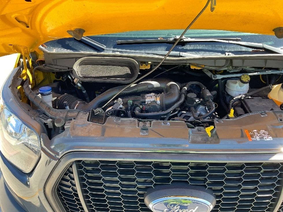 Cargo Van (Panel Van)-Light and Medium Duty Trucks-Ford-2021-Transit 250-Tampa-FL-78,262\n\t\tmiles-$ 31,500 - Image 21