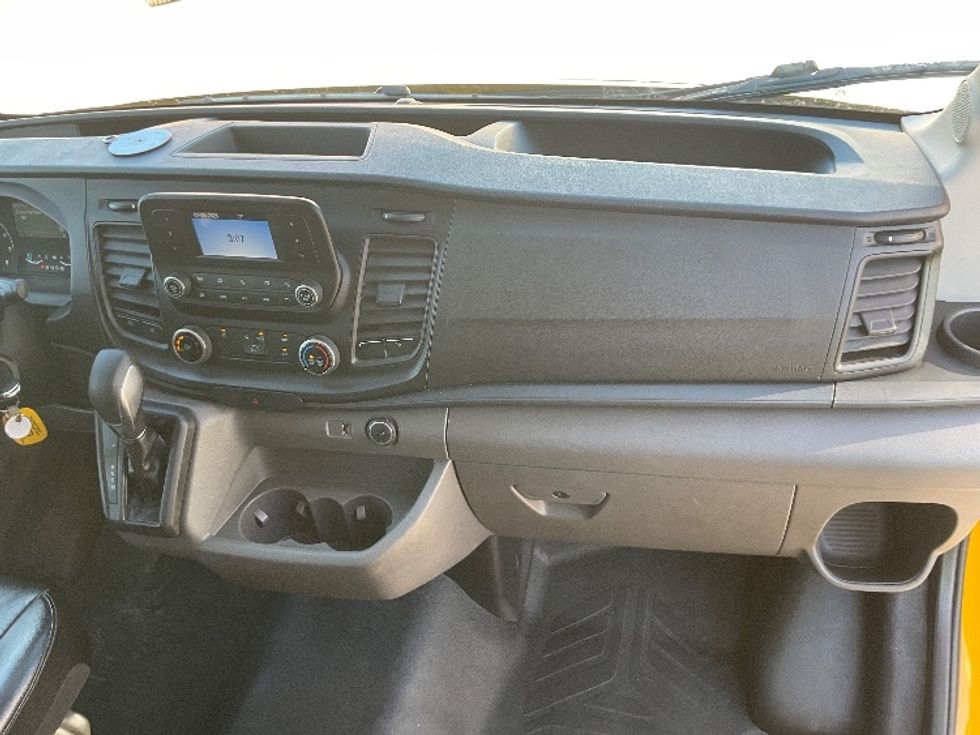 Cargo Van (Panel Van)-Light and Medium Duty Trucks-Ford-2021-Transit 250-Tampa-FL-82,076\n\t\tmiles-$ 31,000 - Image 21