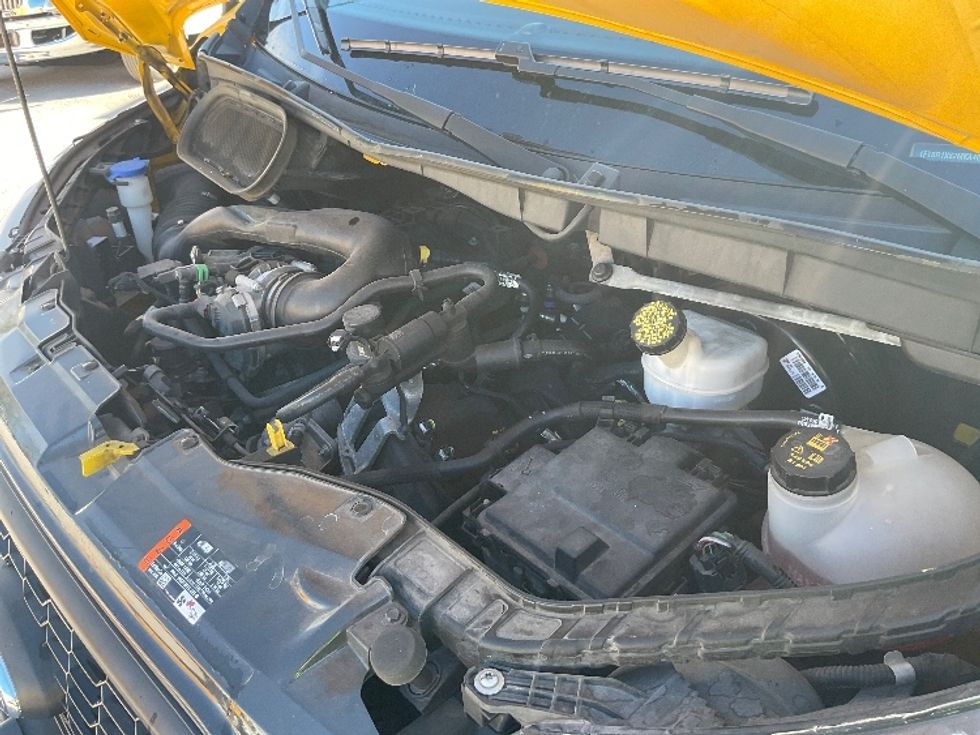 Cargo Van (Panel Van)-Light and Medium Duty Trucks-Ford-2021-Transit 250-Tampa-FL-82,076\n\t\tmiles-$ 31,000 - Image 24