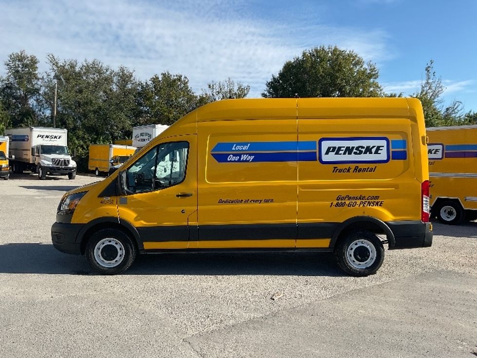 Cargo Van (Panel Van)-Light and Medium Duty Trucks-Ford-2021-Transit 250-Tampa-FL-82,076\n\t\tmiles-$ 31,000 - Image 4