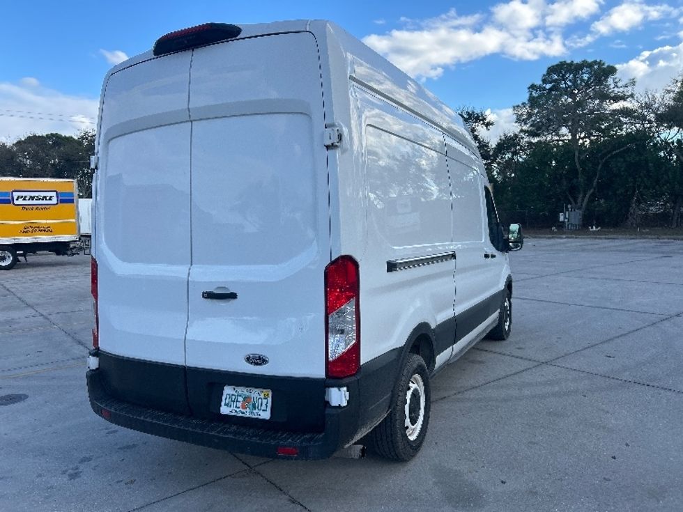Cargo Van (Panel Van)-Light and Medium Duty Trucks-Ford-2021-Transit 250-Tampa-FL-83,714\n\t\tmiles-$ 35,000 - Image 13