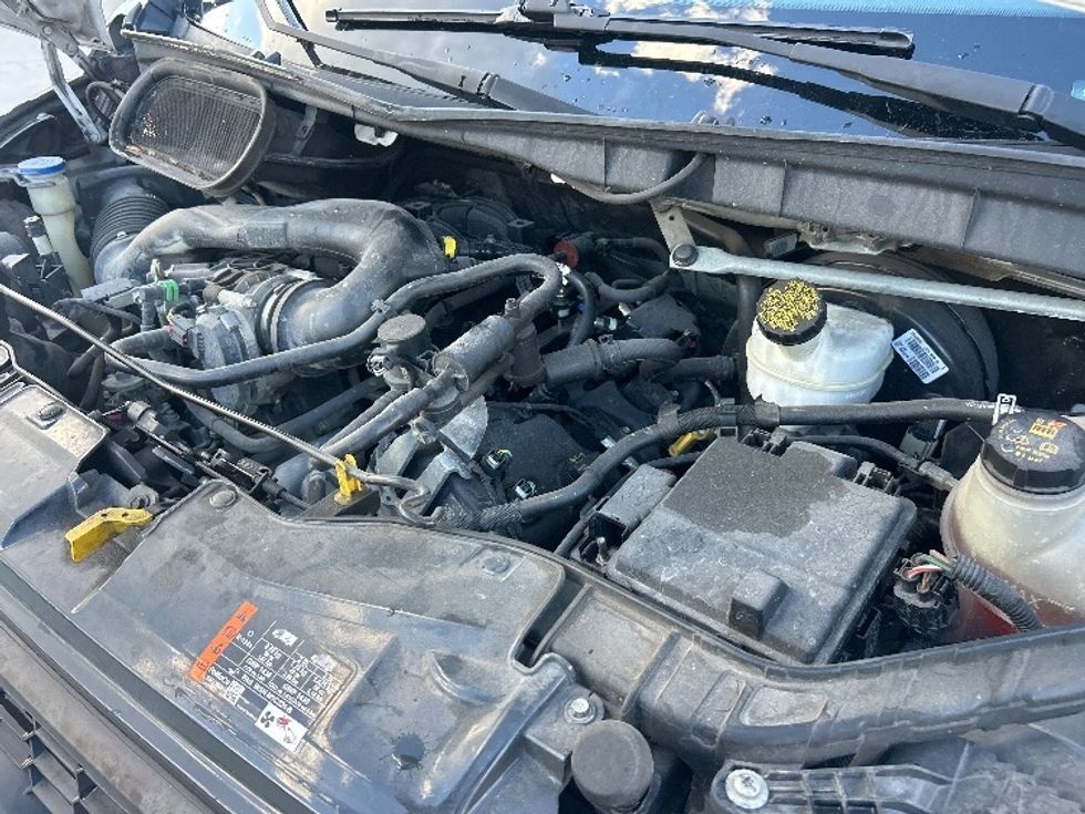 Cargo Van (Panel Van)-Light and Medium Duty Trucks-Ford-2021-Transit 250-Tampa-FL-83,714\n\t\tmiles-$ 35,000 - Image 24