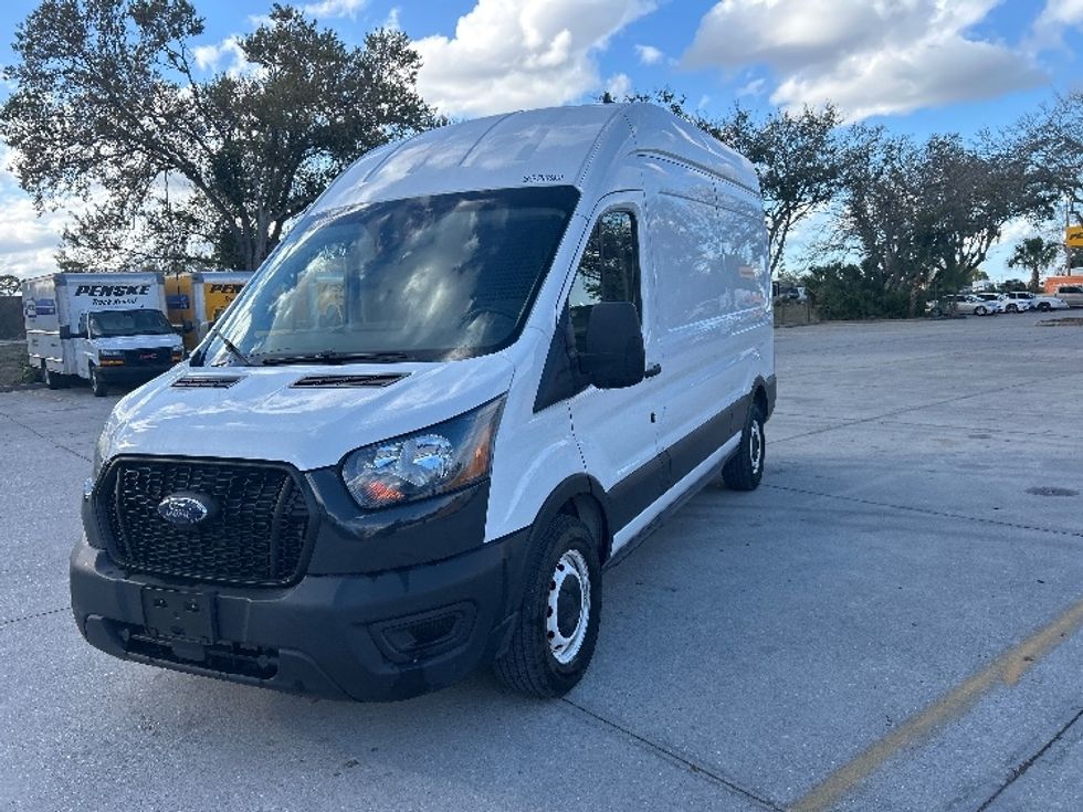 Cargo Van (Panel Van)-Light and Medium Duty Trucks-Ford-2021-Transit 250-Tampa-FL-83,714\n\t\tmiles-$ 35,000 - Image 3