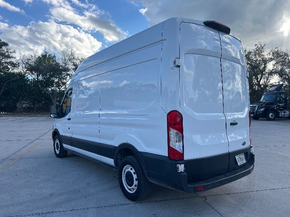 Cargo Van (Panel Van)-Light and Medium Duty Trucks-Ford-2021-Transit 250-Tampa-FL-83,714\n\t\tmiles-$ 35,000 - Image 6