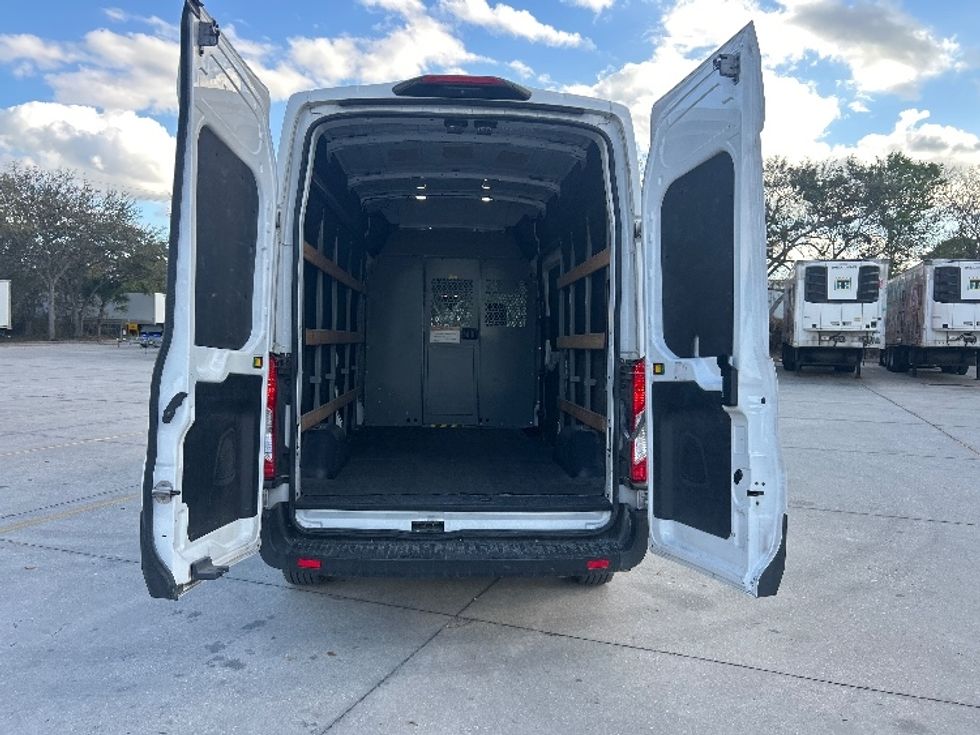 Cargo Van (Panel Van)-Light and Medium Duty Trucks-Ford-2021-Transit 250-Tampa-FL-83,714\n\t\tmiles-$ 35,000 - Image 8