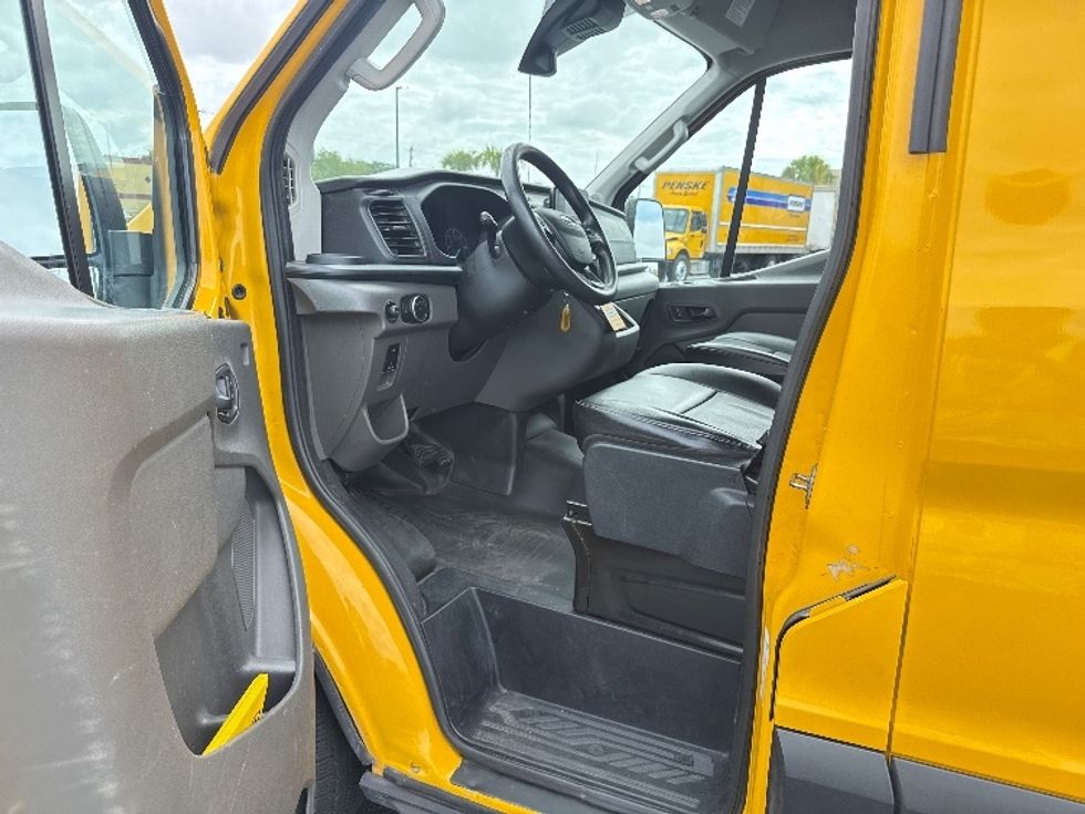 Cargo Van (Panel Van)-Light and Medium Duty Trucks-Ford-2021-Transit 250-Tampa-FL-84,269\n\t\tmiles-$ 31,250 - Image 16