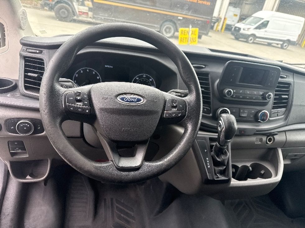 Cargo Van (Panel Van)-Light and Medium Duty Trucks-Ford-2021-Transit 250-Tampa-FL-84,753\n\t\tmiles-$ 34,750 - Image 18