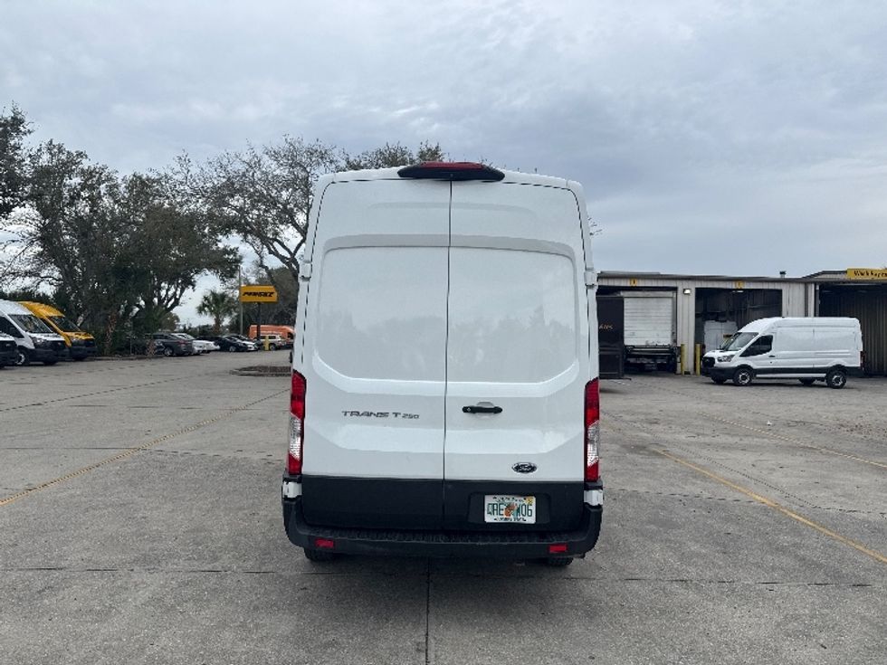 Cargo Van (Panel Van)-Light and Medium Duty Trucks-Ford-2021-Transit 250-Tampa-FL-84,753\n\t\tmiles-$ 34,750 - Image 7