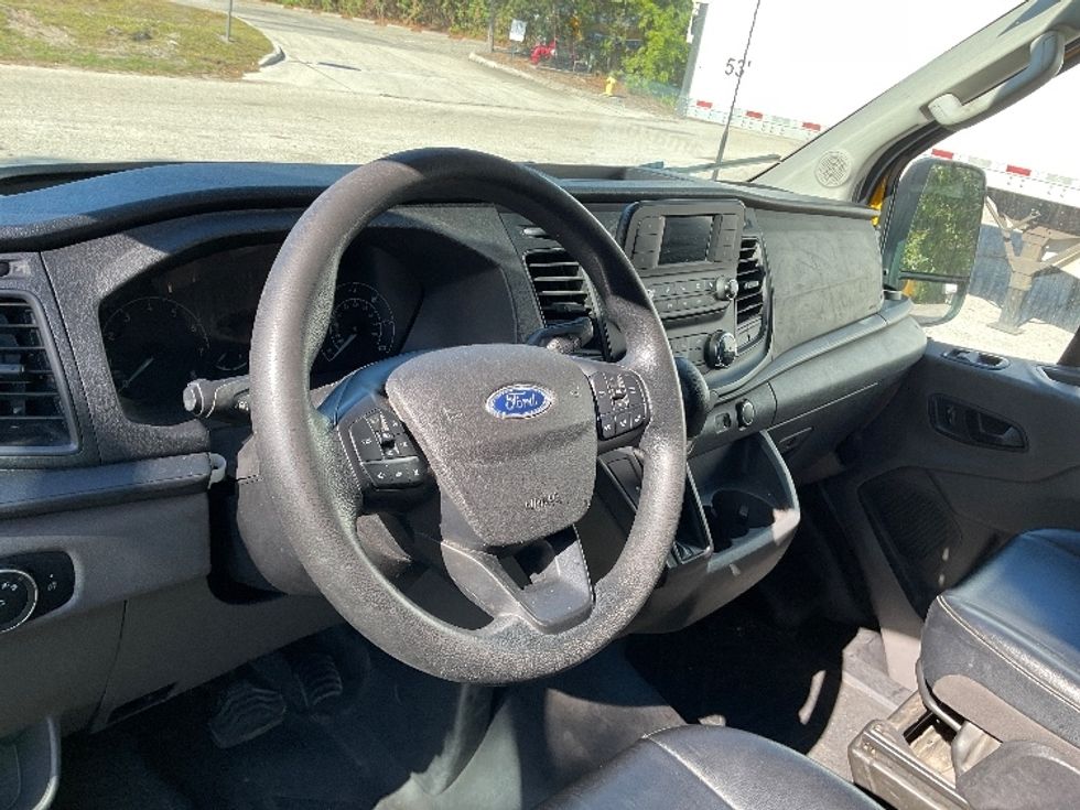Cargo Van (Panel Van)-Light and Medium Duty Trucks-Ford-2021-Transit 250-Tampa-FL-85,096\n\t\tmiles-$ 30,750 - Image 18