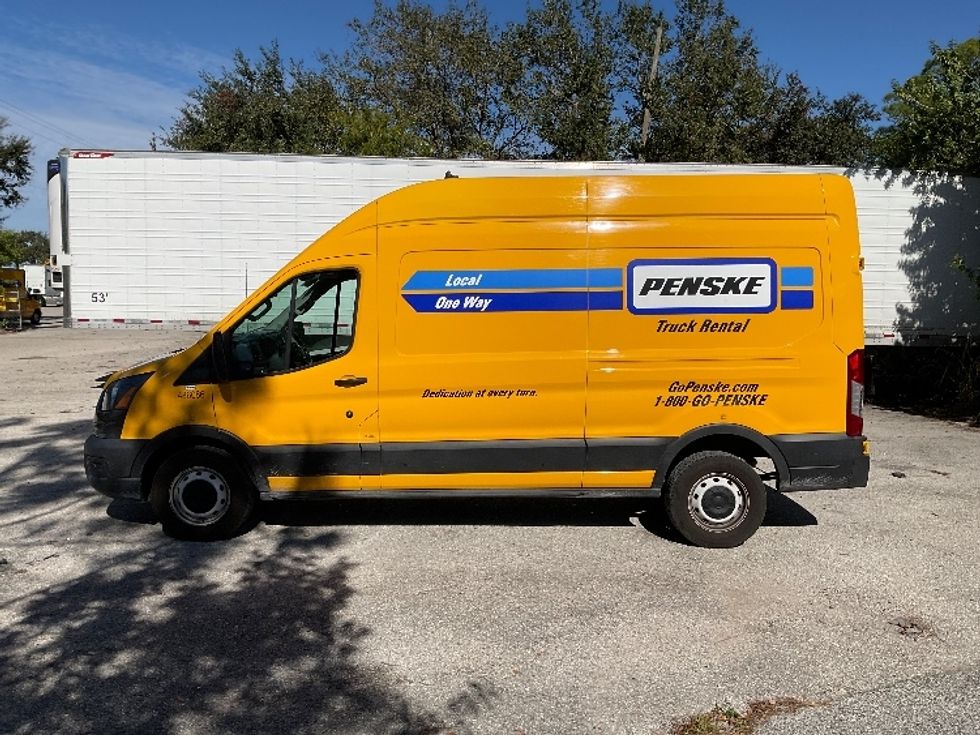 Cargo Van (Panel Van)-Light and Medium Duty Trucks-Ford-2021-Transit 250-Tampa-FL-85,096\n\t\tmiles-$ 30,750 - Image 4